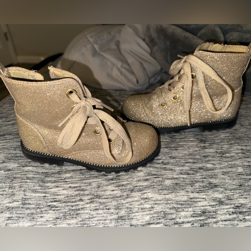 Rachel Zoe Kids Glitter Lace-Up Ankle Boots in Champagne Gold